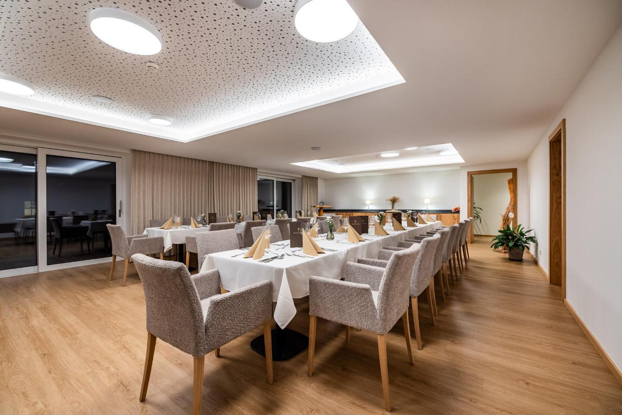 Hotel Hubertus 상트조한임퐁가우 외부 사진